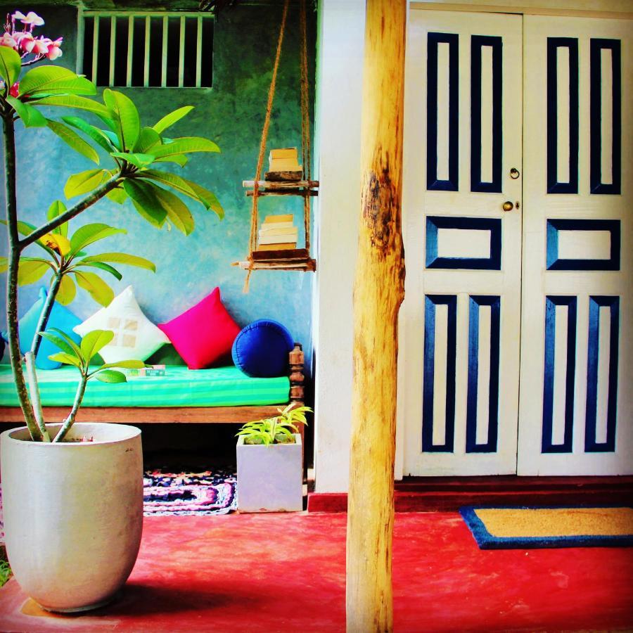 Sand Dollar House, Hiriketiya Dikwella Exteriör bild